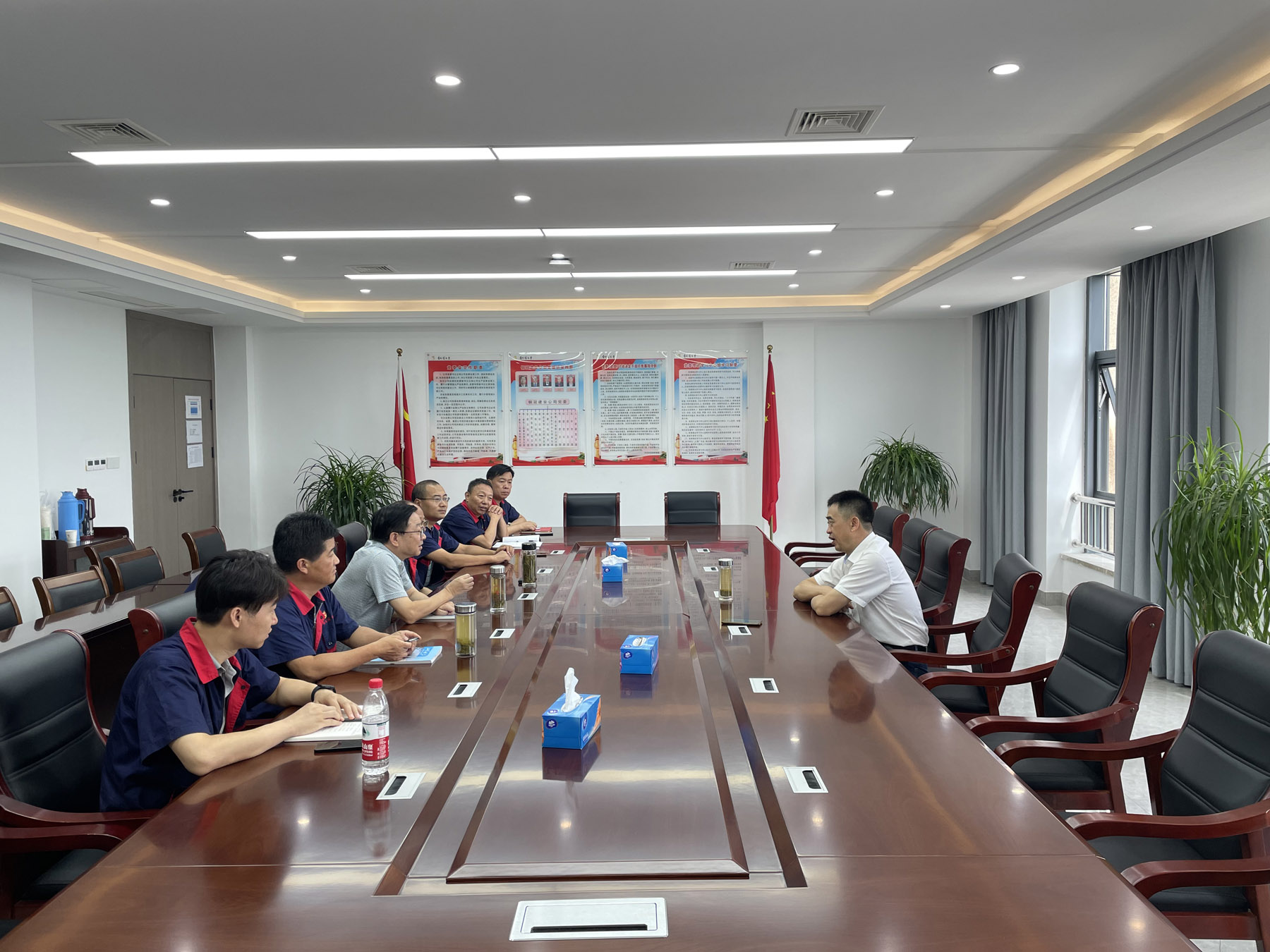 集團(tuán)公司黨委委員、總工程師周俊到公司調(diào)研 